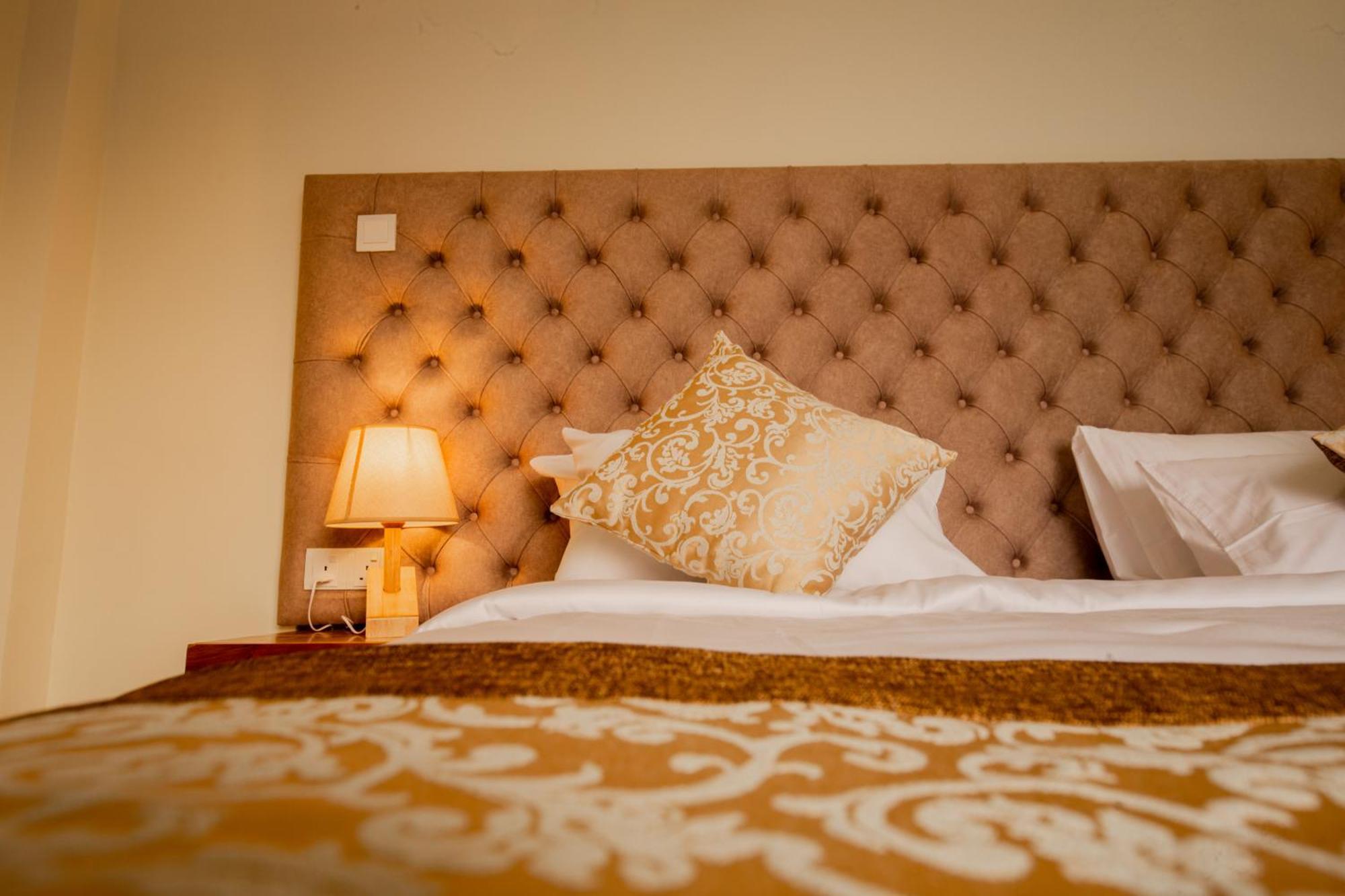 Manthra Leisure Hotel Kandy Luaran gambar