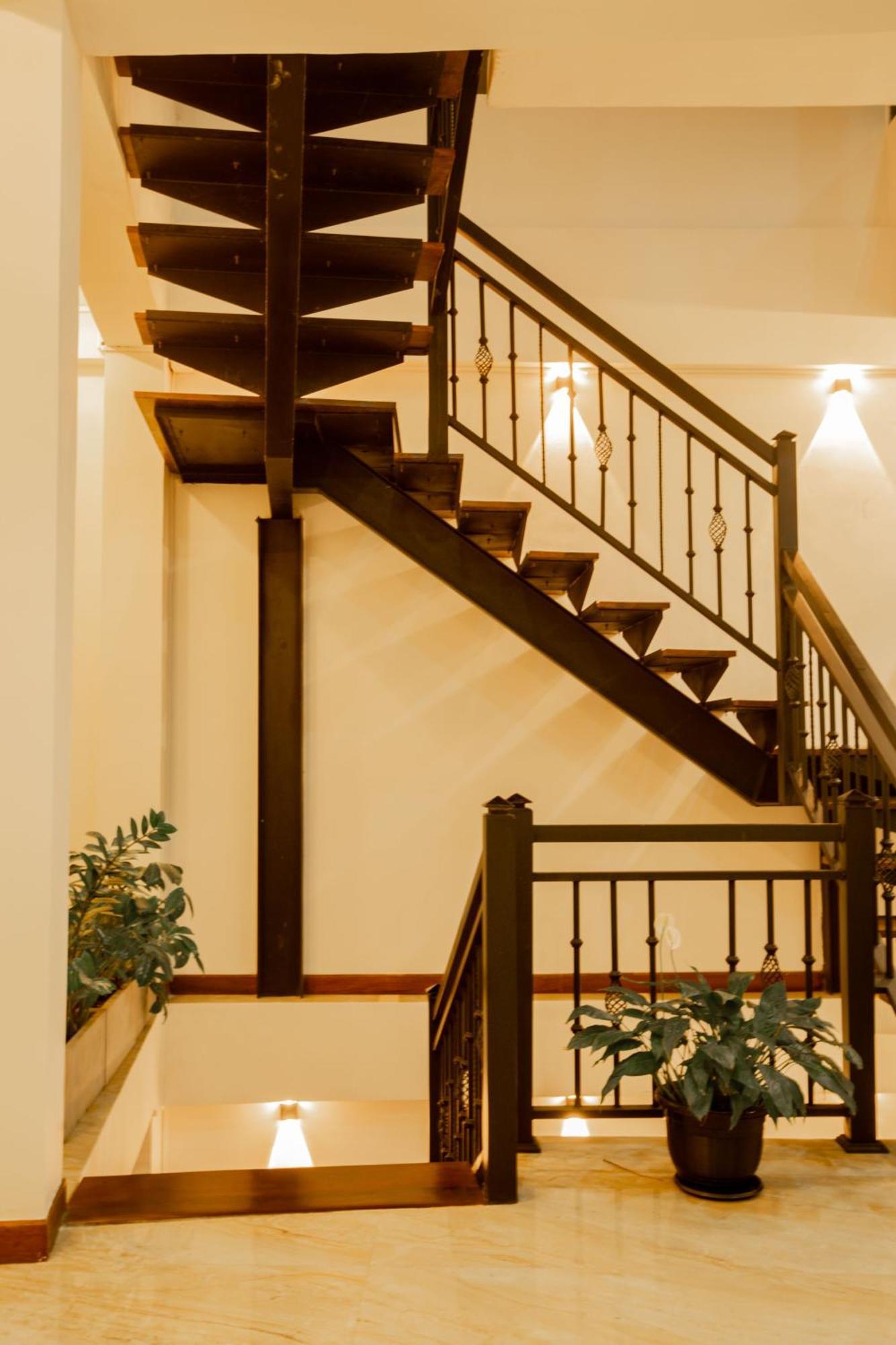 Manthra Leisure Hotel Kandy Luaran gambar